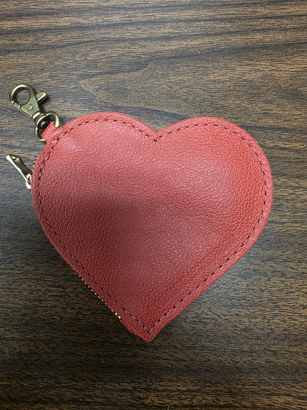 Portland Leather Red Heart Zip Key & Card Holder - Picture 3 of 5